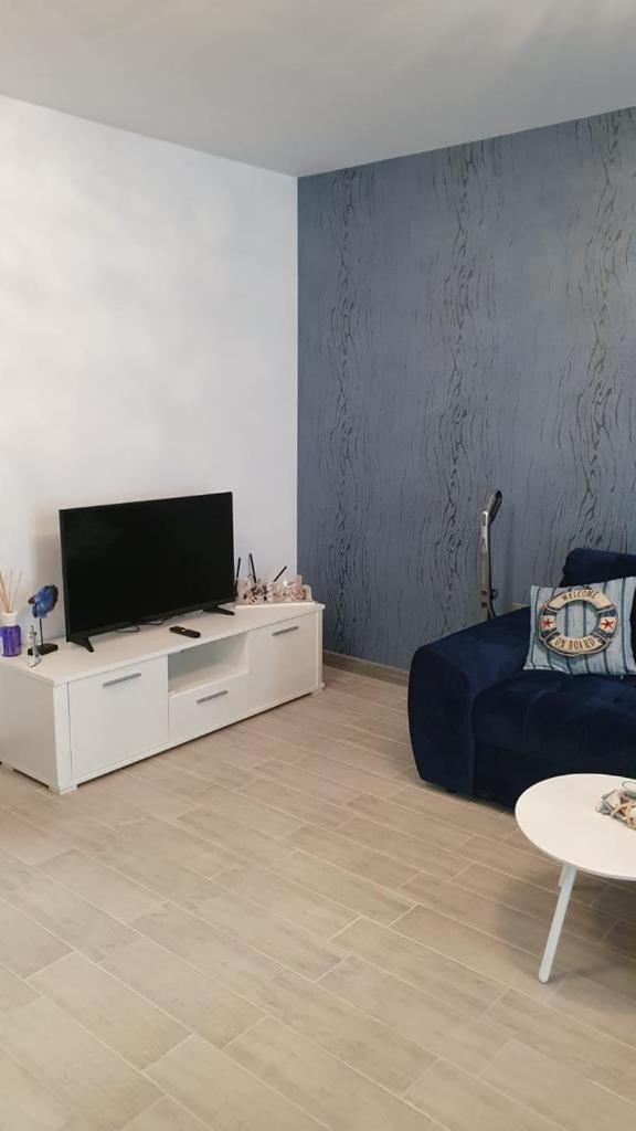 Alz Beach Apartments In Alezzi Beach Resort Navodari Exterior photo